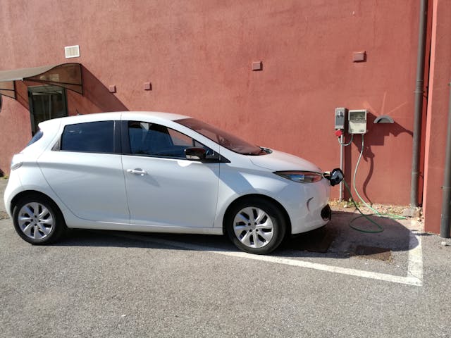 Évolution des bornes de recharge